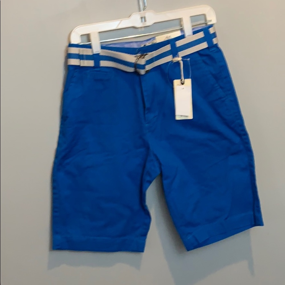 Brand new pair of shorts size 30